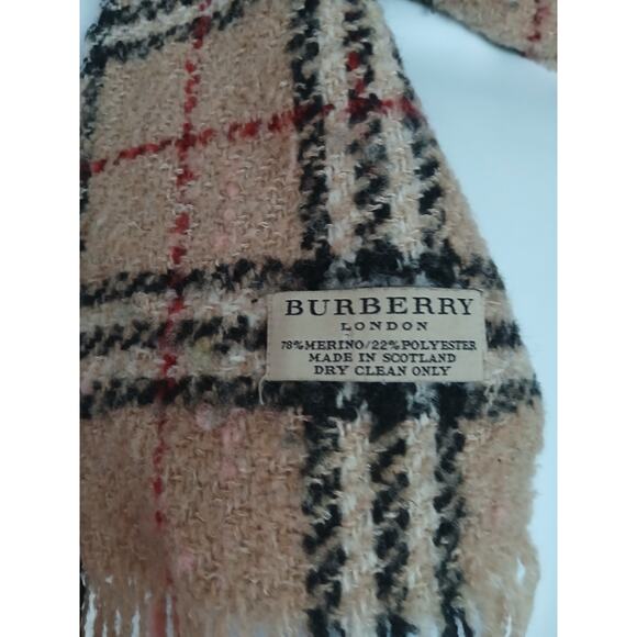 BURBERRY Merino Wool Nova Check Scarf - Picture 2 of 3